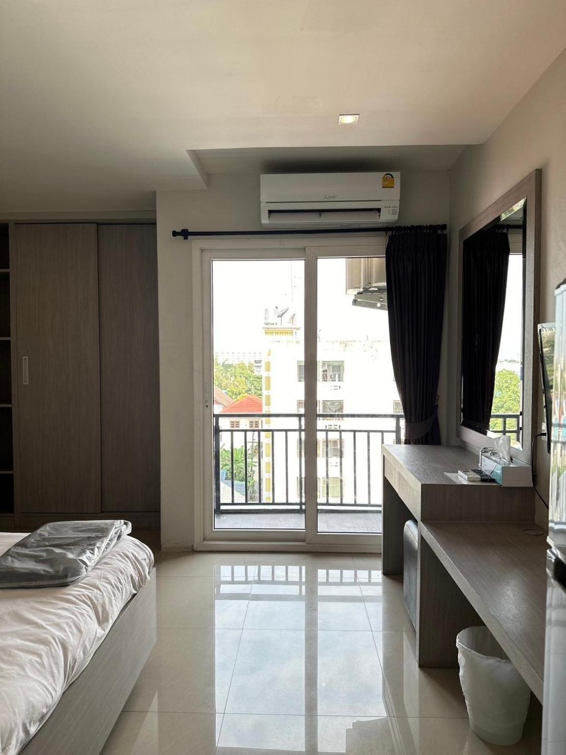 Db Plus 2 Bangkok Exteriör bild